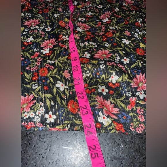 NWOT Old Navy Smocked Floral Metallic Shine Peasant Blouse in Black Multi SZ M - Picture 12 of 12